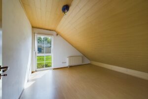Schlafzimmer III