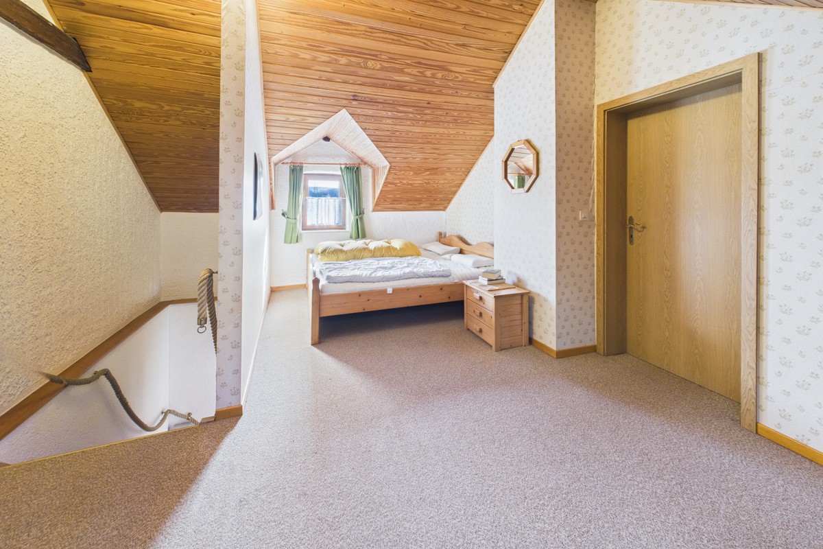 Schlafzimmer II