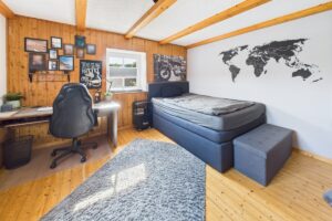Schlafzimmer III
