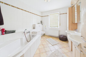 Badezimmer I