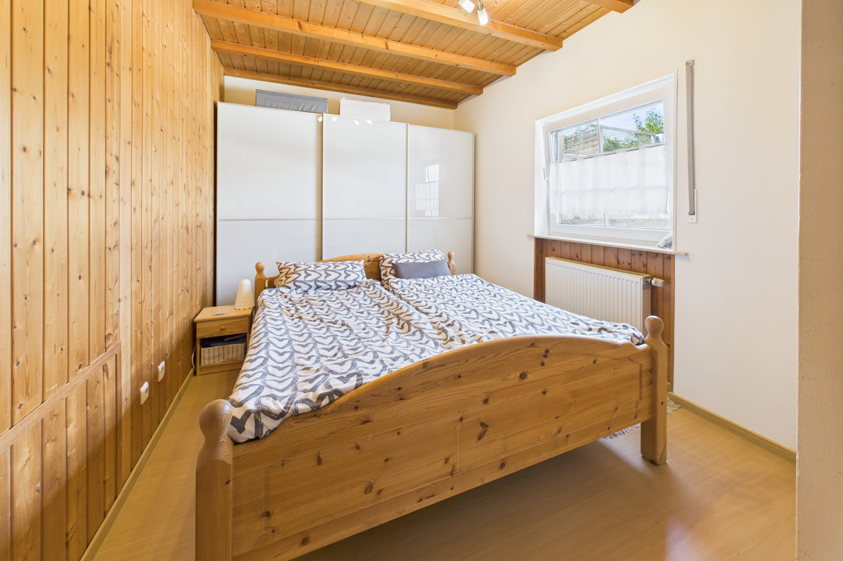 Schlafzimmer II