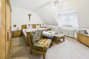 Schlafzimmer III