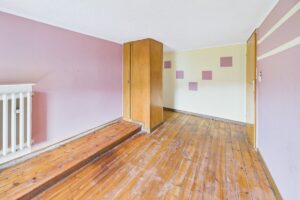 Schlafzimmer III