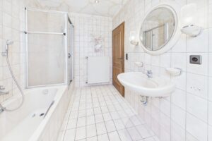 CAM04002G0-PR0100-STILL004