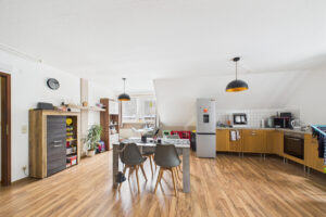 Wohnbereich DG Links