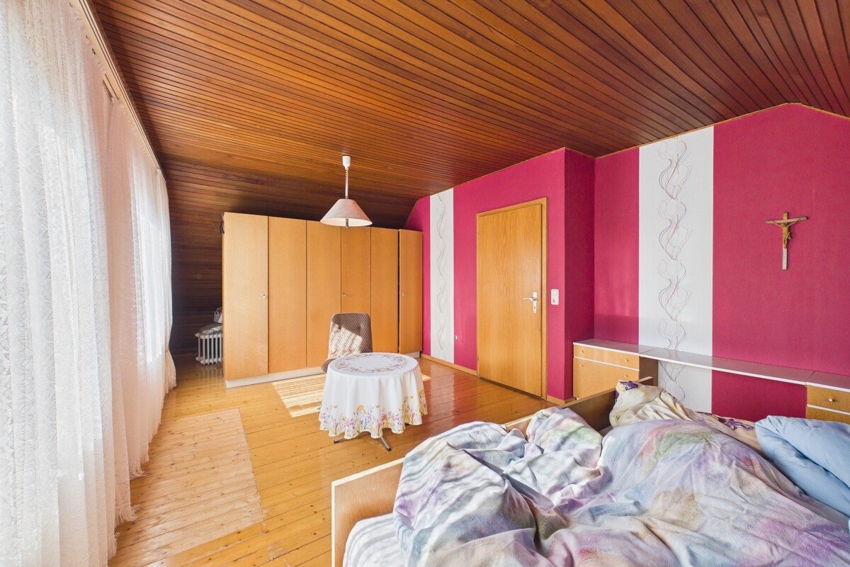 Schlafzimmer II