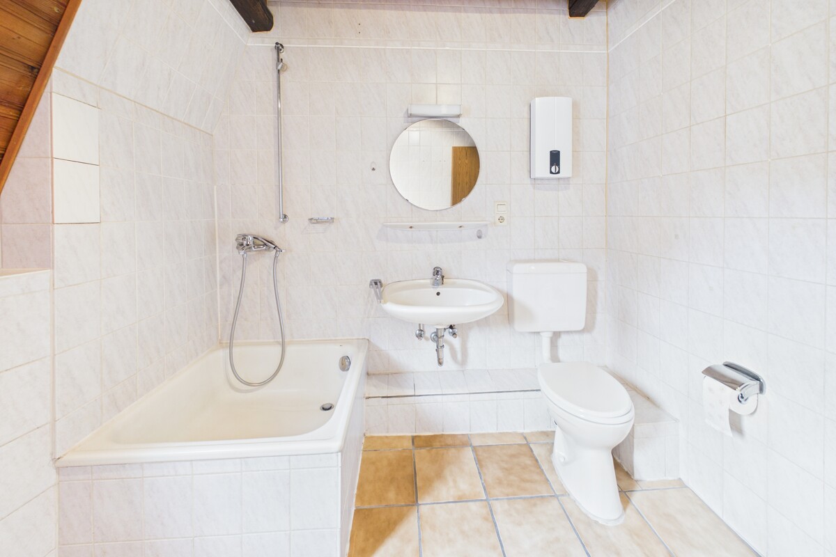 Badezimmer DG