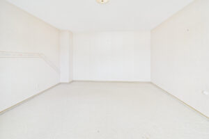 Schlafzimmer III
