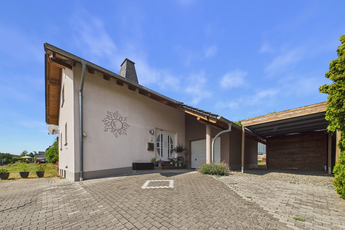 Außenansicht Haus