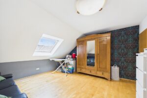 Schlafzimmer II